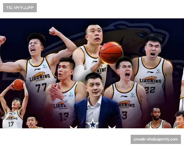 【2026年4月CBA联赛·人物·特写特写：蒋兴权重返辽宁男篮主场，与昔日弟子杨鸣场边短暂交流